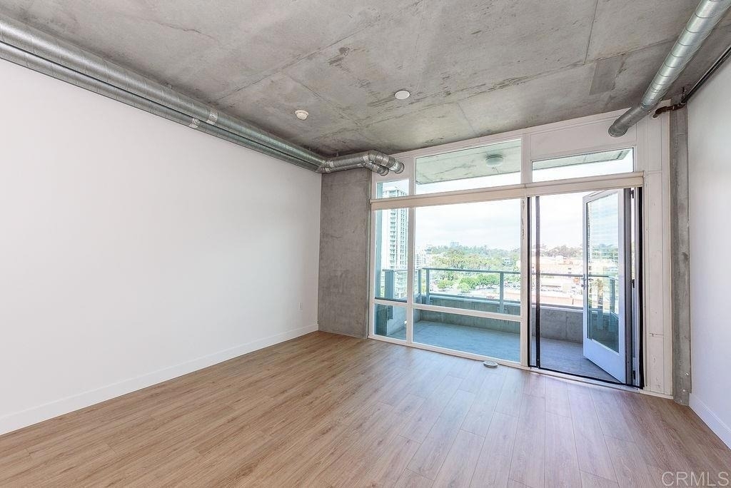 1080 Park Boulevard - Photo 3