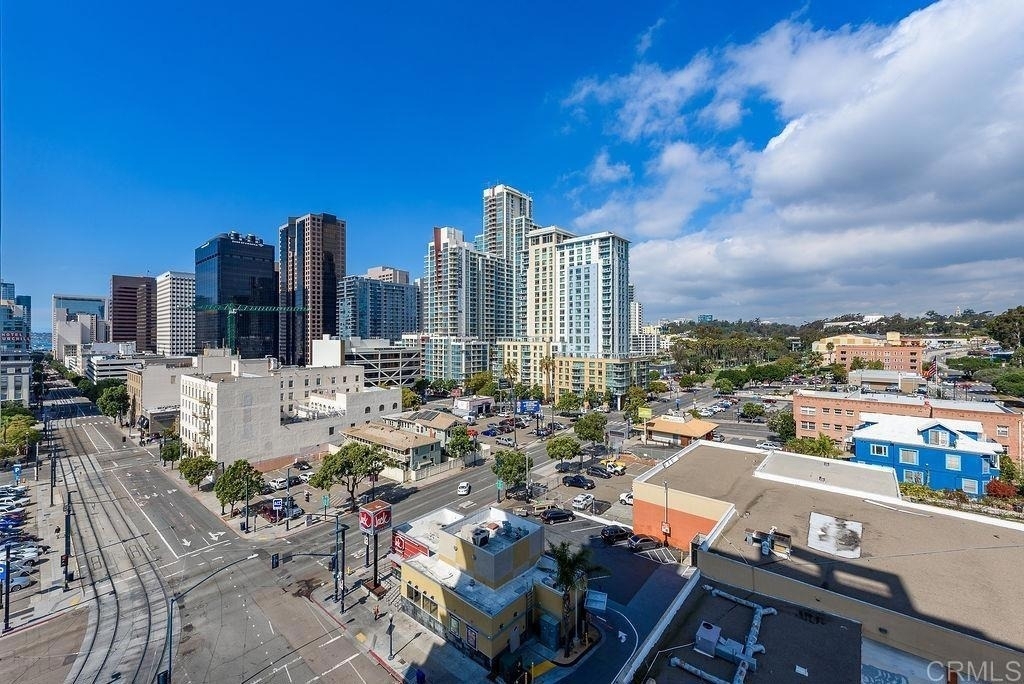 1080 Park Boulevard - Photo 9