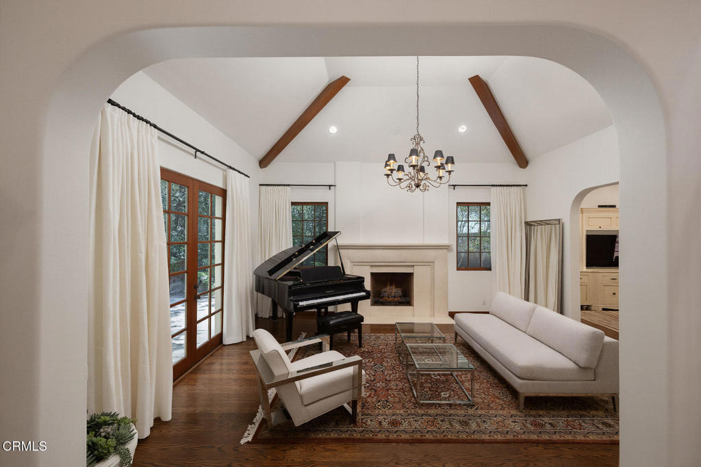 1925 Tondolea Lane - Photo 6