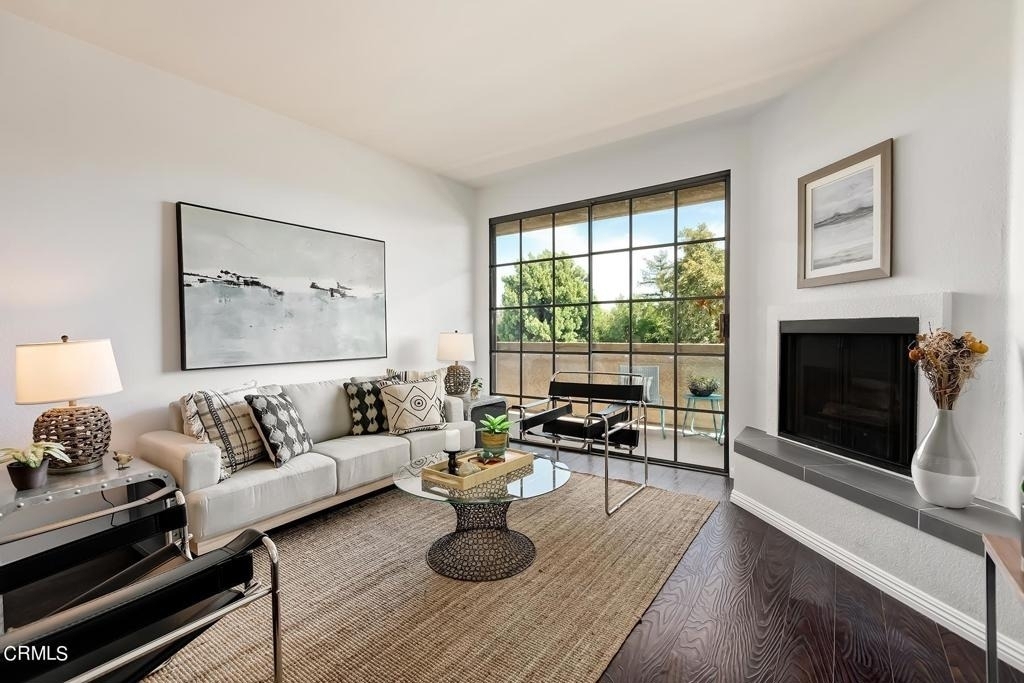 221 S Oak Knoll Avenue - Photo 17