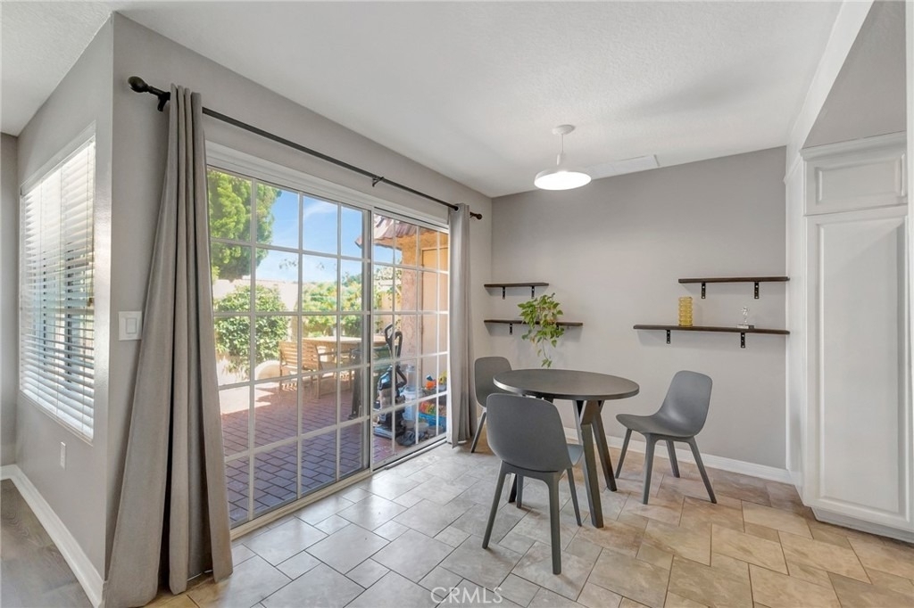 18571 Edgebrook Lane - Photo 10