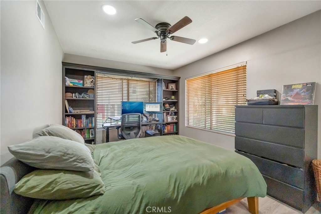 18571 Edgebrook Lane - Photo 23