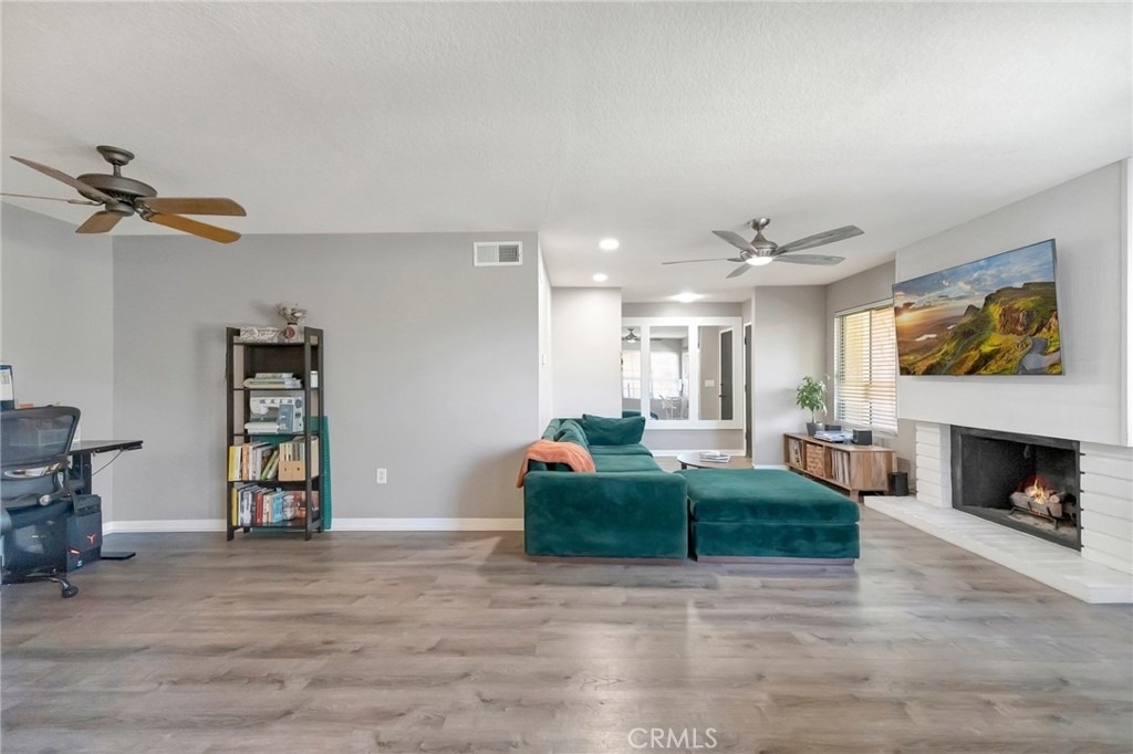 18571 Edgebrook Lane - Photo 9