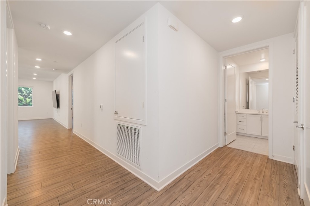 4210 Rivington - Photo 2