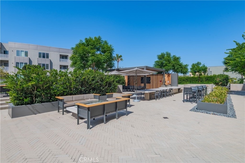 4210 Rivington - Photo 35