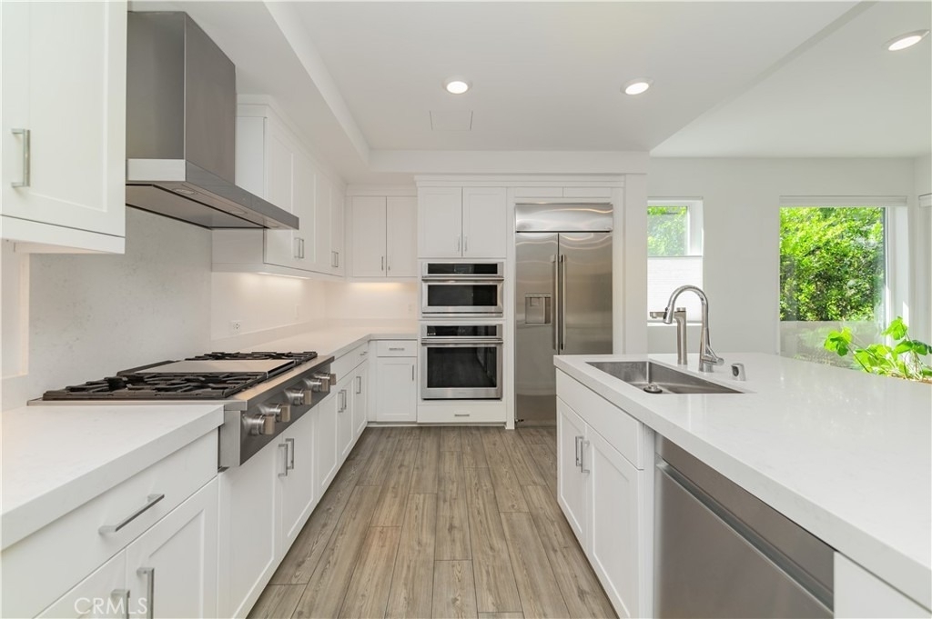 4210 Rivington - Photo 1