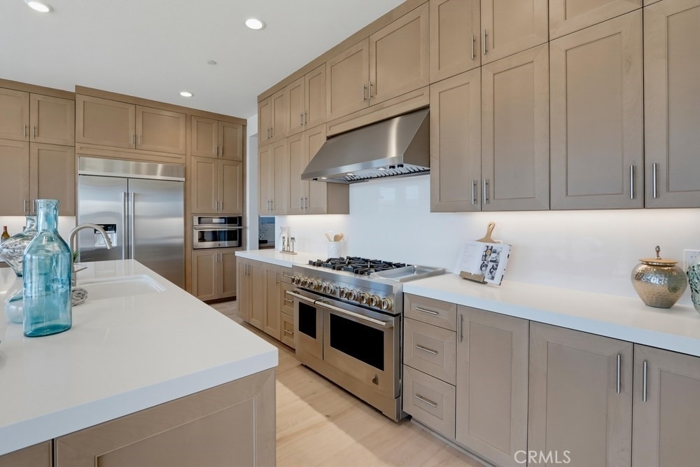 6138 Allure Drive - Photo 5