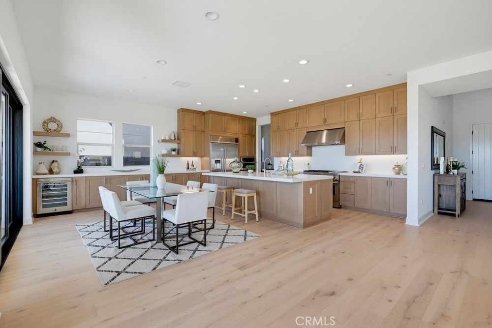 6138 Allure Drive - Photo 2