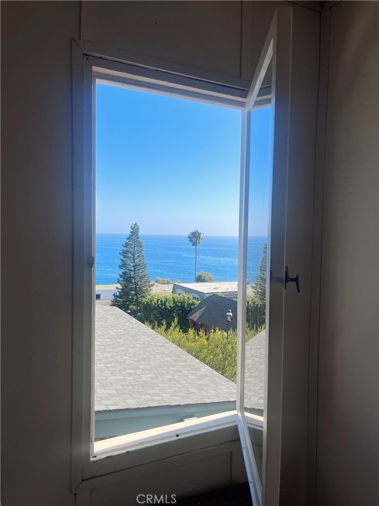 163 Sunset - Photo 1