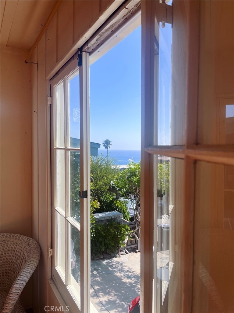 163 Sunset - Photo 12