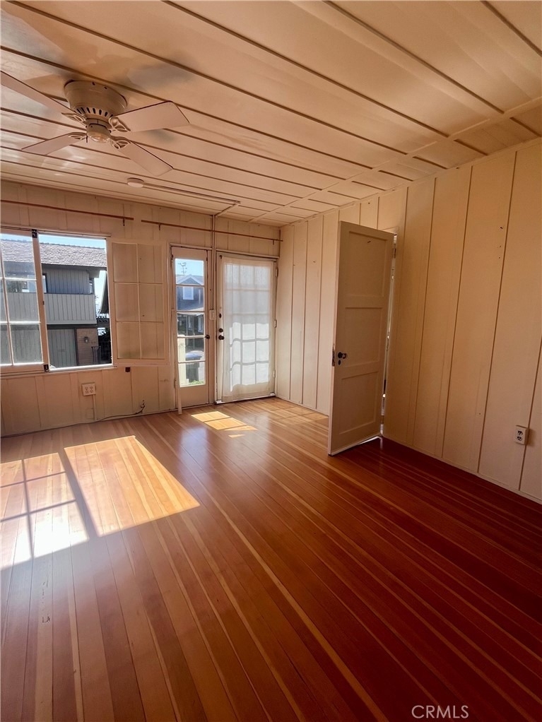 163 Sunset - Photo 2