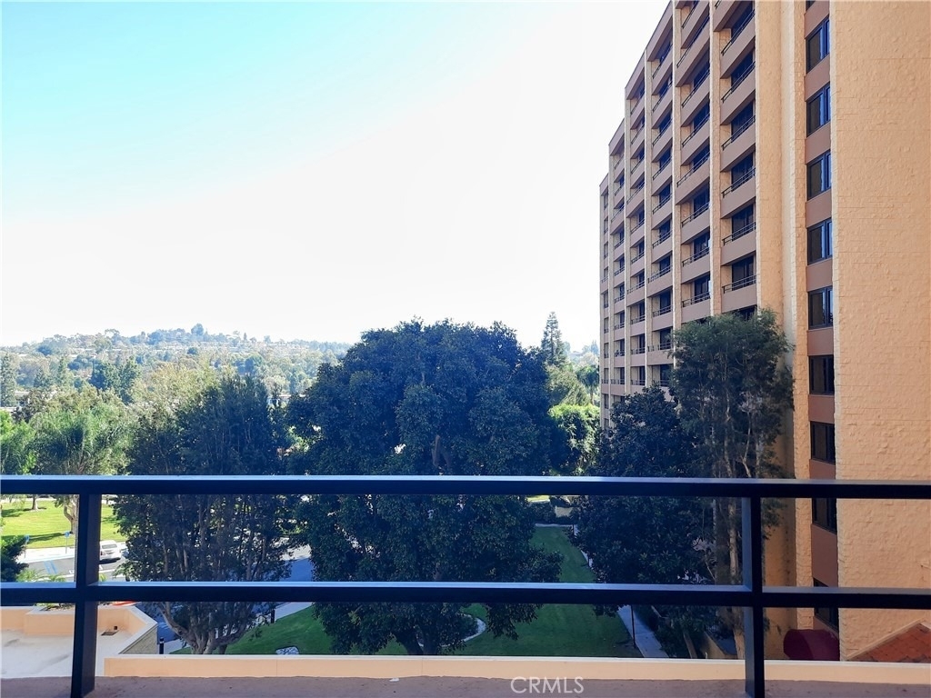 24055 Paseo Del Lago W - Photo 7