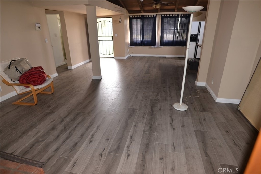 2509 E Santa Fe - Photo 2