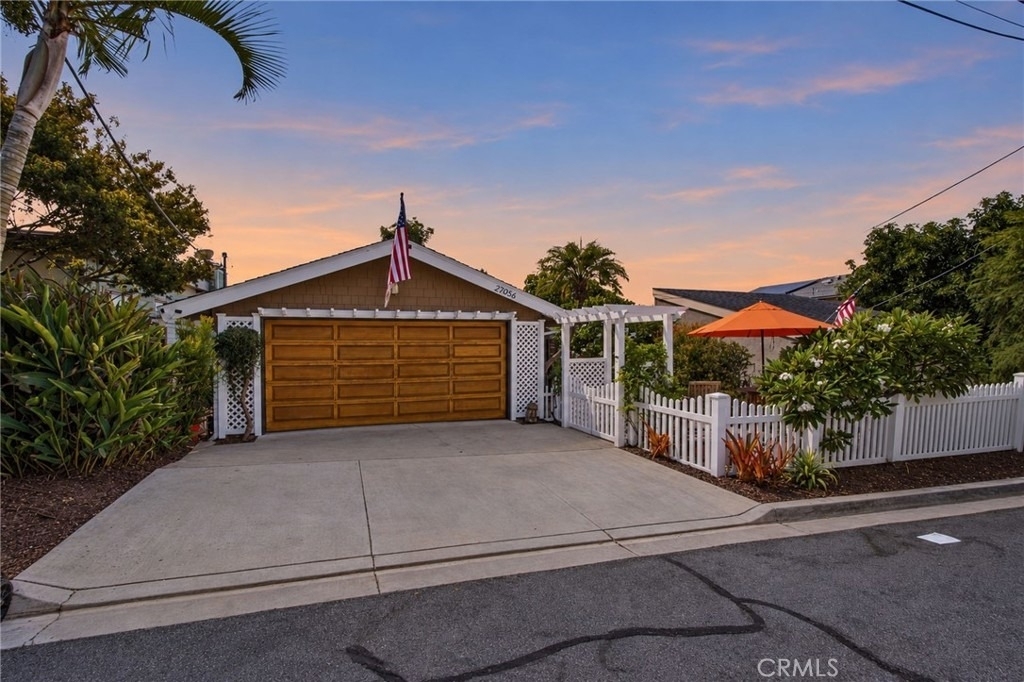 27056 Calle Juanita - Photo 0