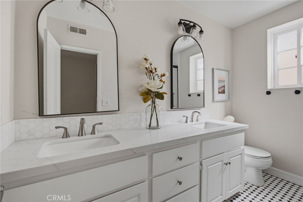27056 Calle Juanita - Photo 9