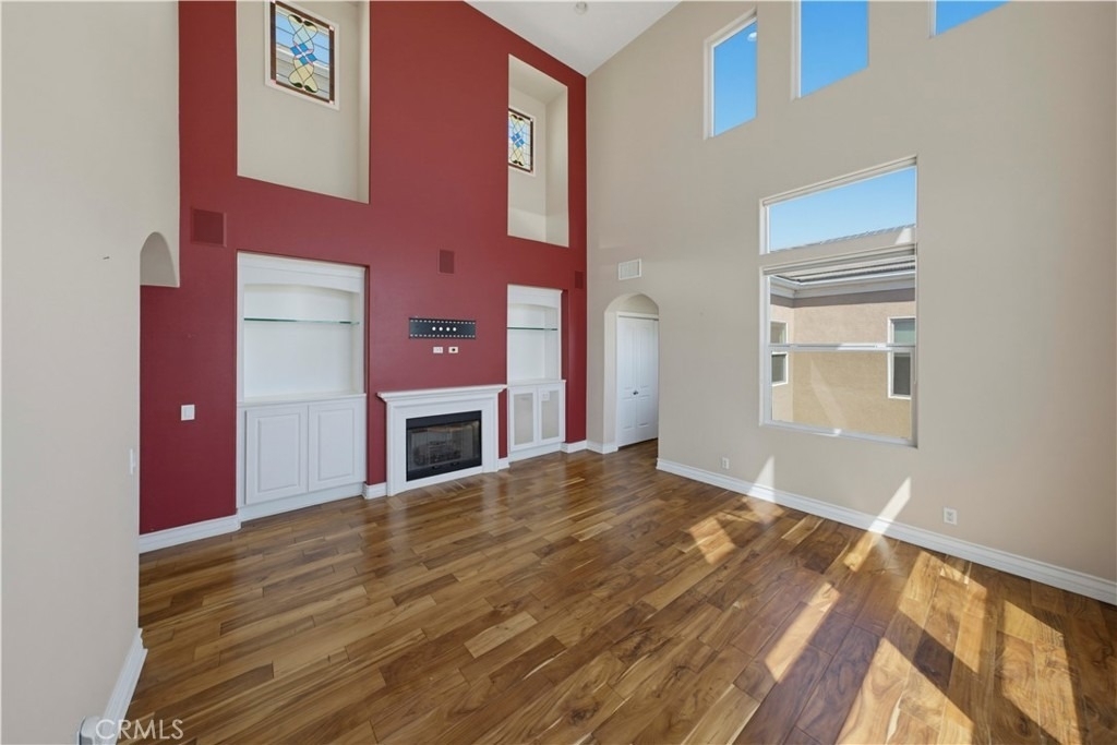 1020 California - Photo 13