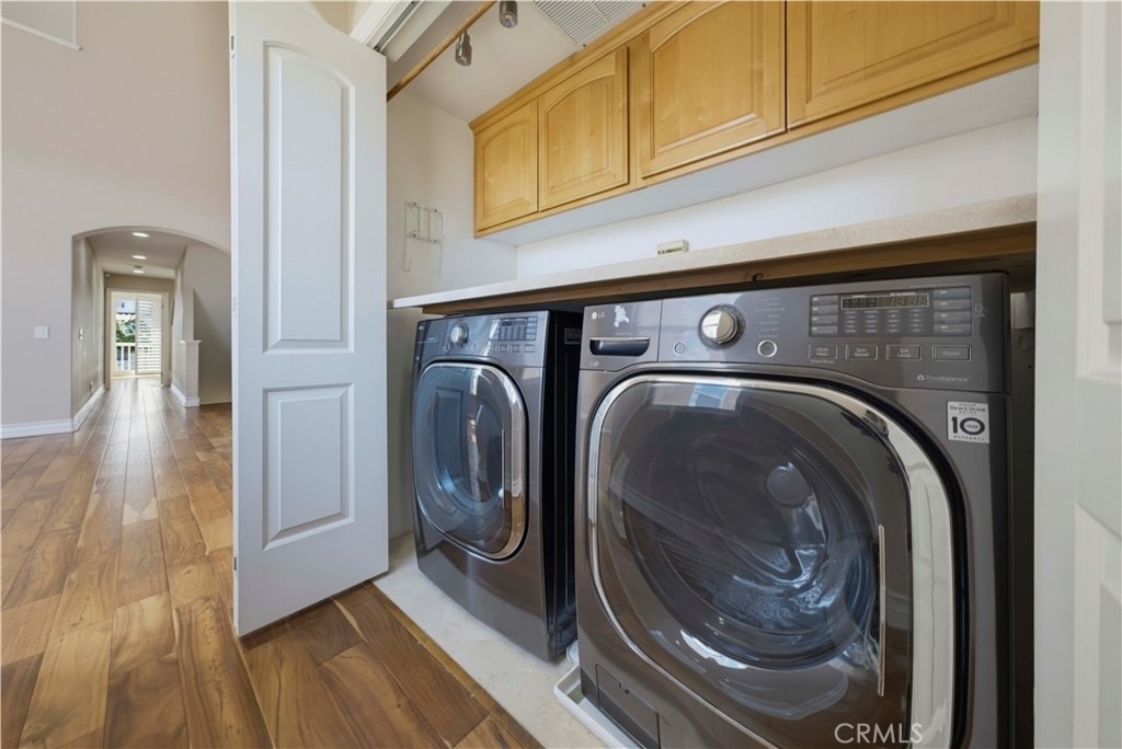 1020 California - Photo 27