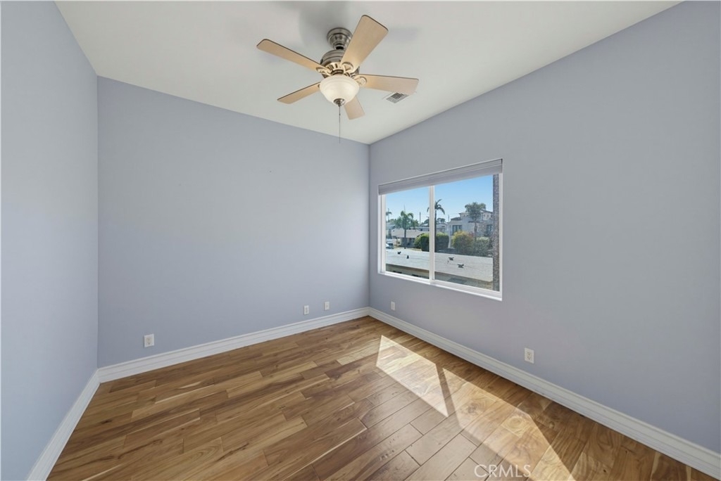 1020 California - Photo 33