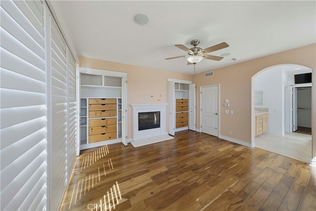 1020 California - Photo 11