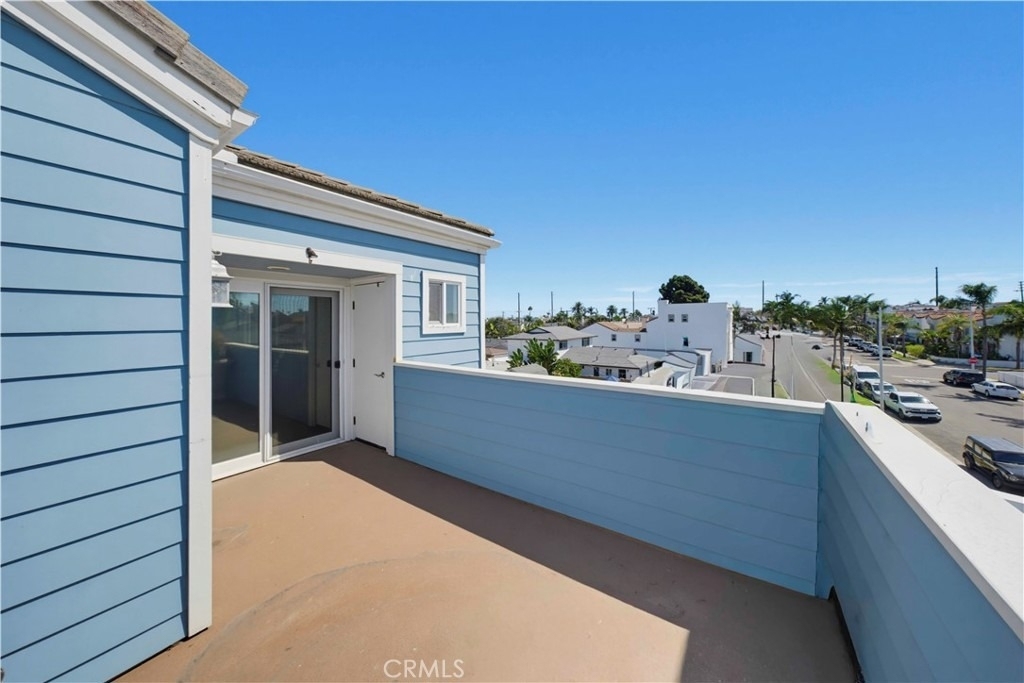 1020 California - Photo 37