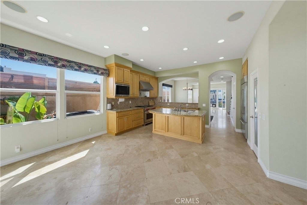 1020 California - Photo 20