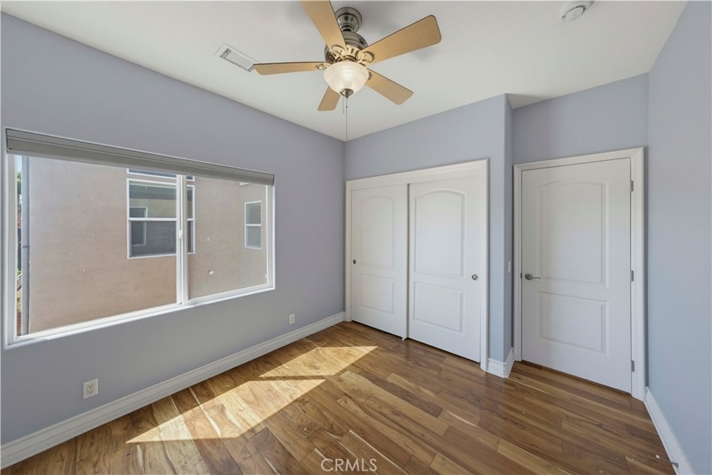 1020 California - Photo 17