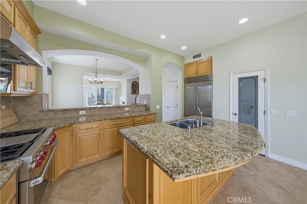 1020 California - Photo 21