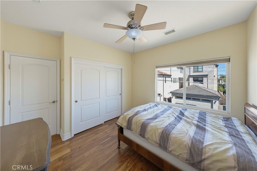 1020 California - Photo 24