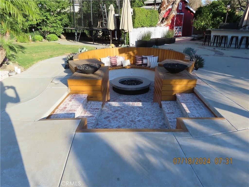 9562 Center Drive - Photo 29