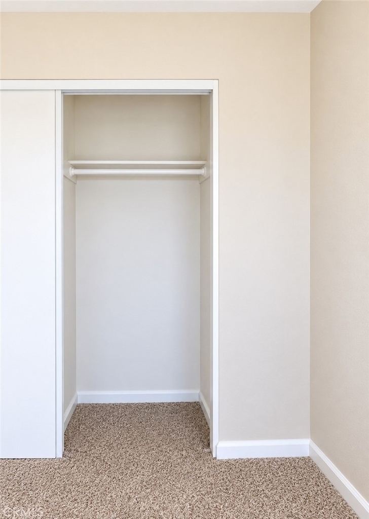 1474 Medallion Court - Photo 6
