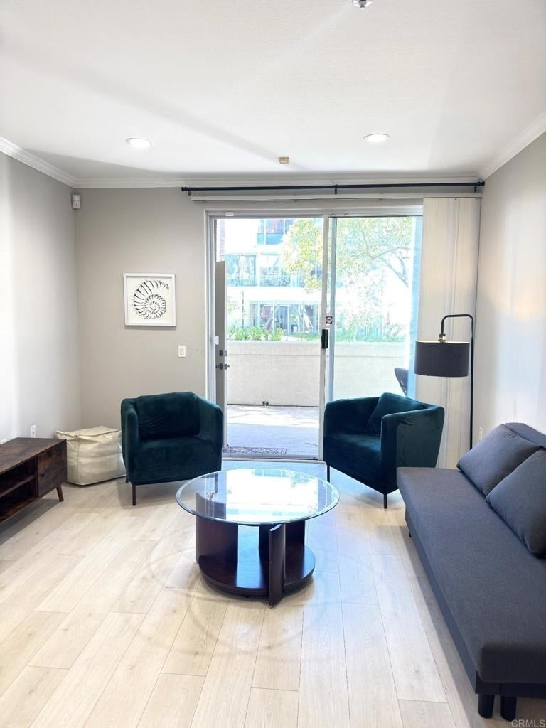9255 Regents Rd - Photo 2