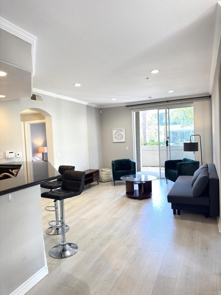 9255 Regents Rd - Photo 8