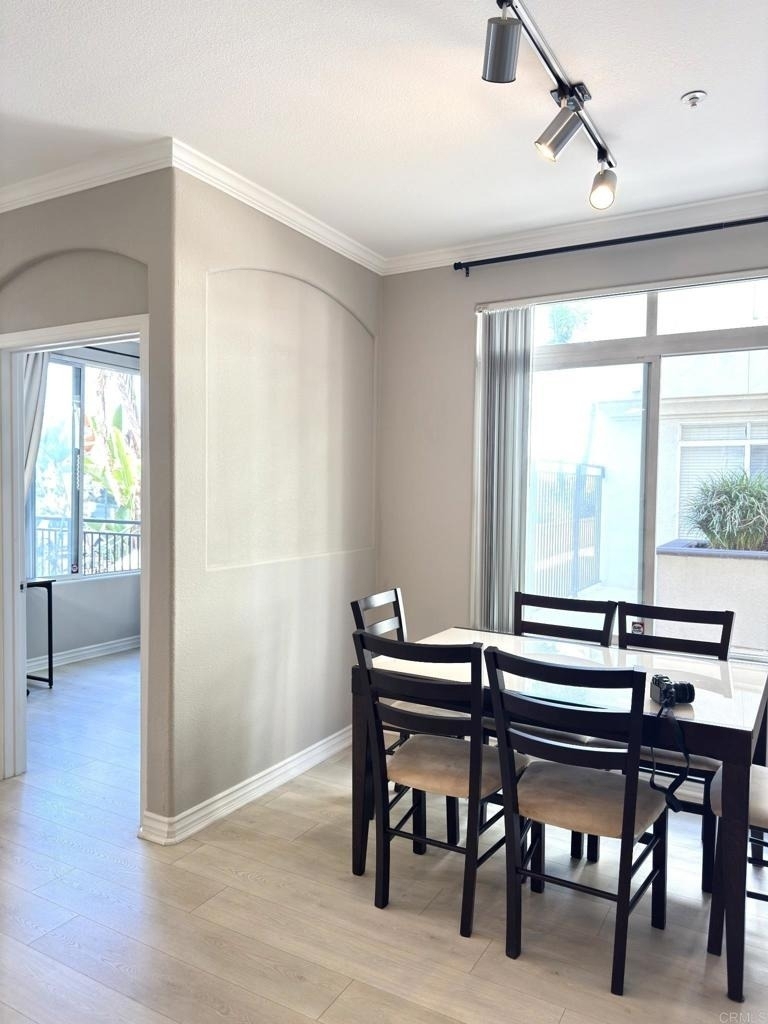 9255 Regents Rd - Photo 14