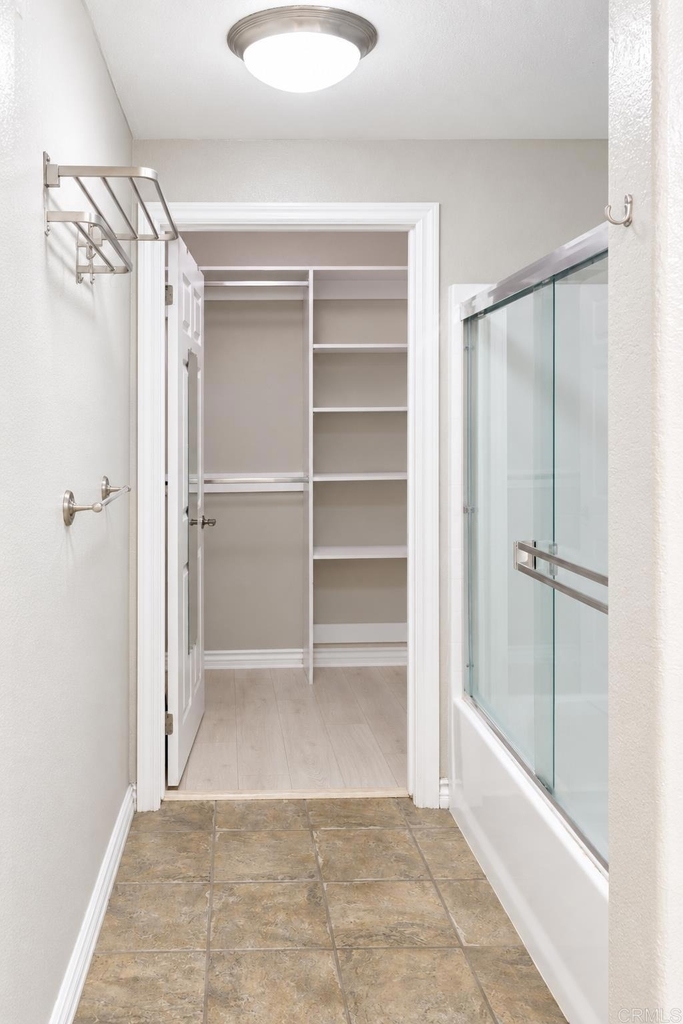 9255 Regents Rd - Photo 19