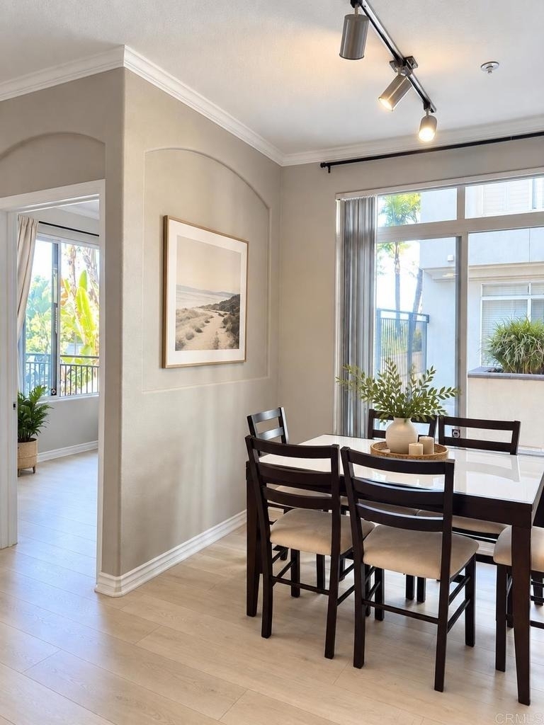 9255 Regents Rd - Photo 15