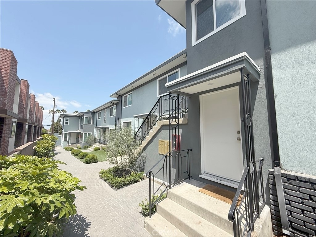 1235 N. Brand Blvd - Photo 9