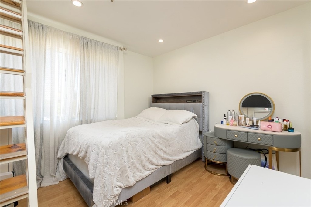 1421 5th Street - Photo 15