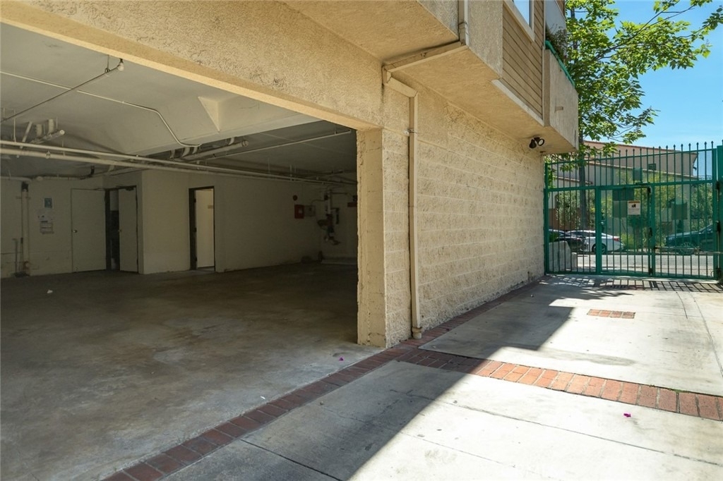 1421 5th Street - Photo 29