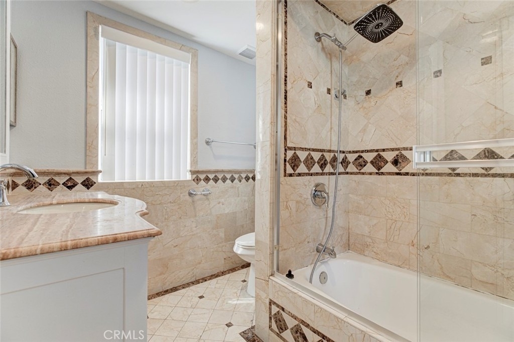 14537 Wyandotte - Photo 19