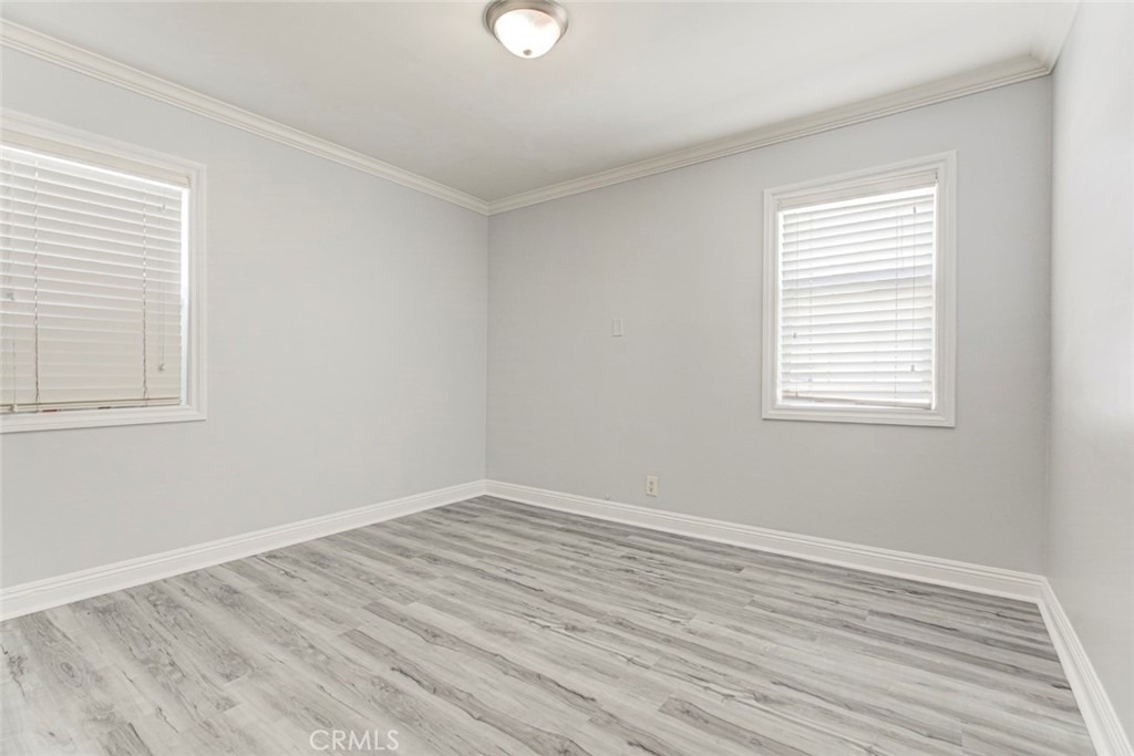 14537 Wyandotte - Photo 13