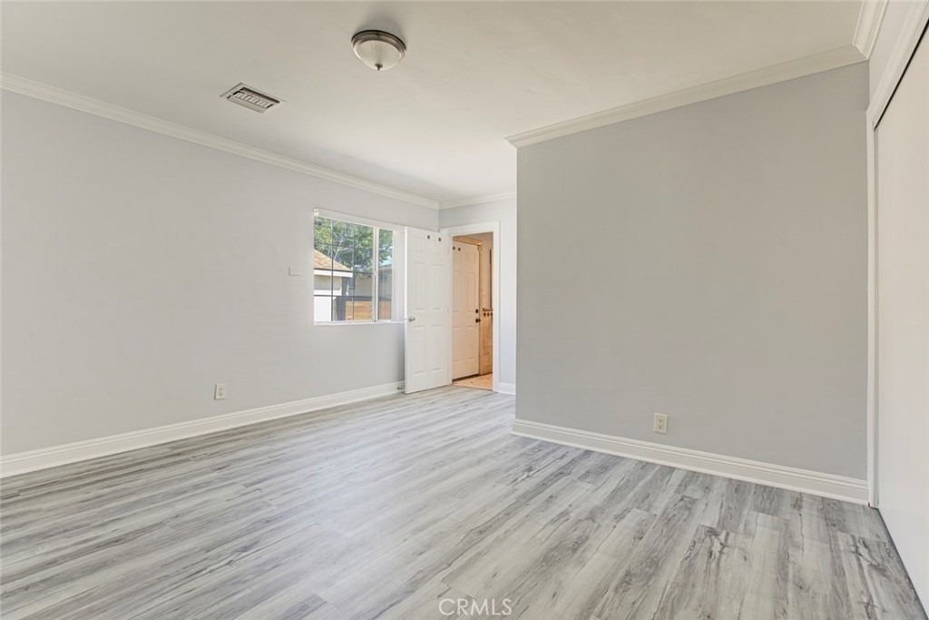 14537 Wyandotte - Photo 15