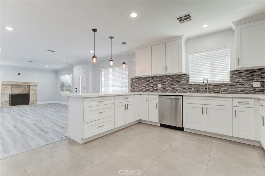 14537 Wyandotte - Photo 9