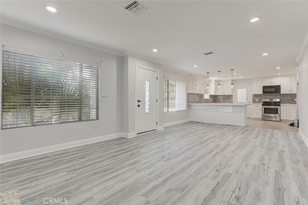 14537 Wyandotte - Photo 4
