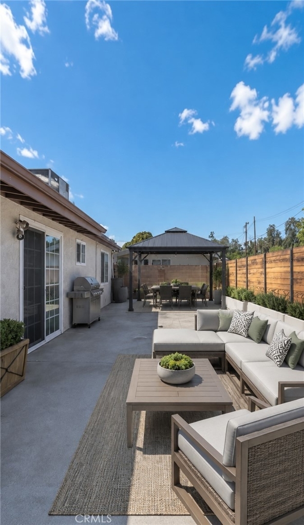 11714 Sproule - Photo 18