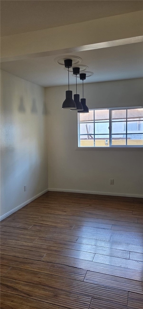19204 Vanowen - Photo 7
