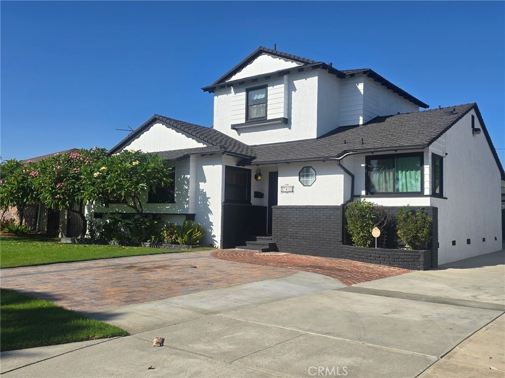 7415 Dinsdale - Photo 1