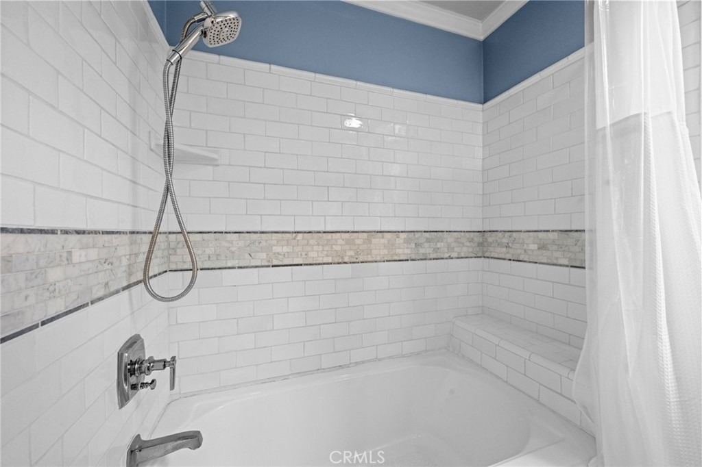 178 Corona Avenue - Photo 8
