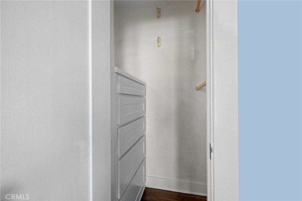 178 Corona Avenue - Photo 16