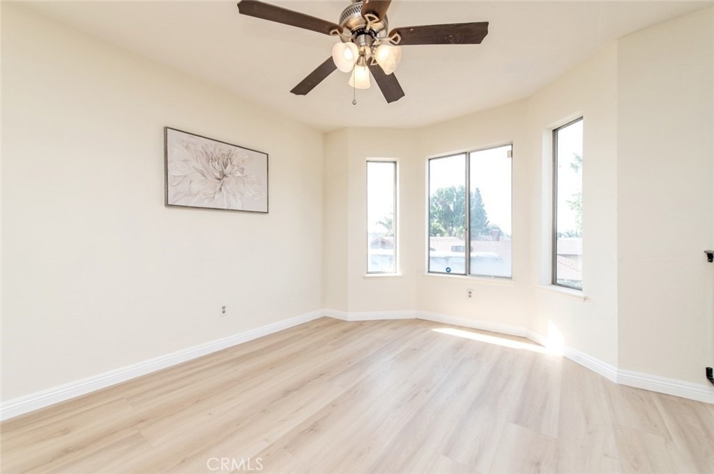 2038 S Bon View Avenue - Photo 11