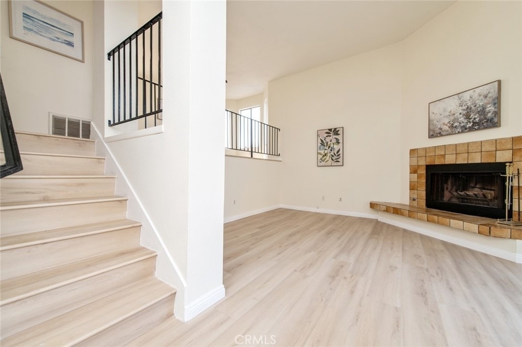2038 S Bon View Avenue - Photo 6